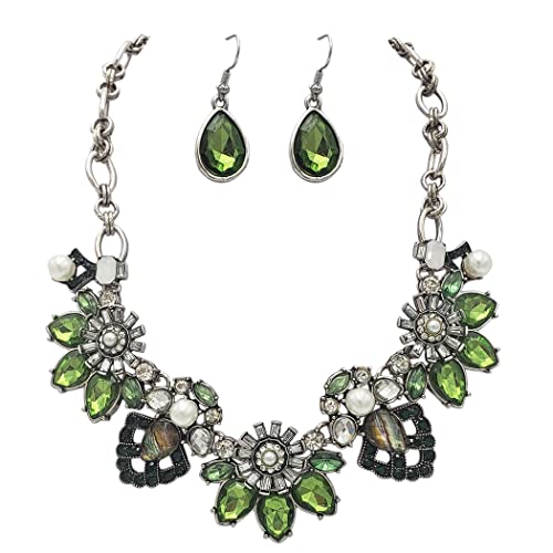Green bib necklace store