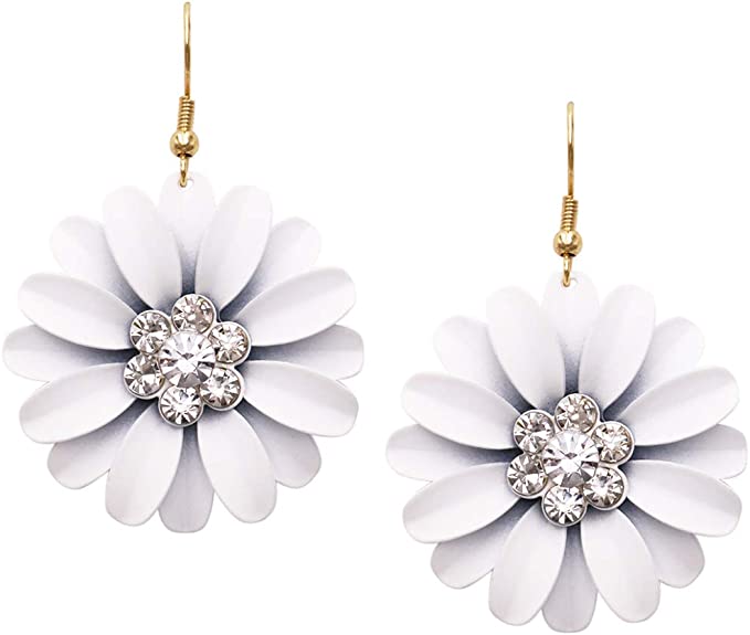 Summertime Fun Daisy Flower Pendant Necklace and Earrings Set (White Earrings Only)