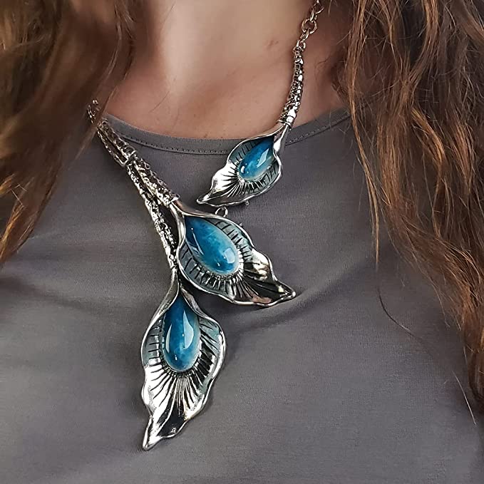 Stunning 3D Silver Tone Metal Calla Lily Flower With Blue Resin Neckla Rosemarie Collections