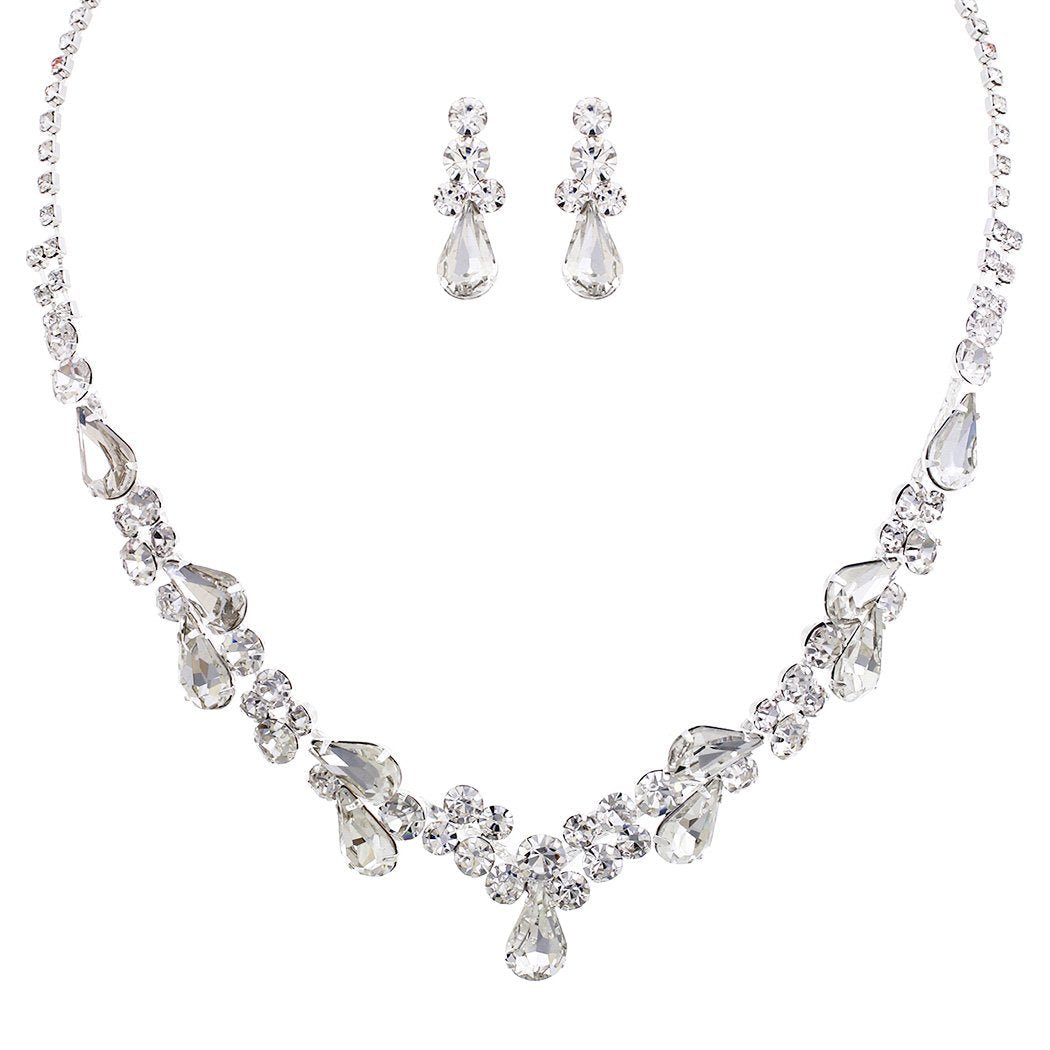 silver dress matching jewelry Silver Evening Dress with Jewelry Outfits (13 ideas & outfits)